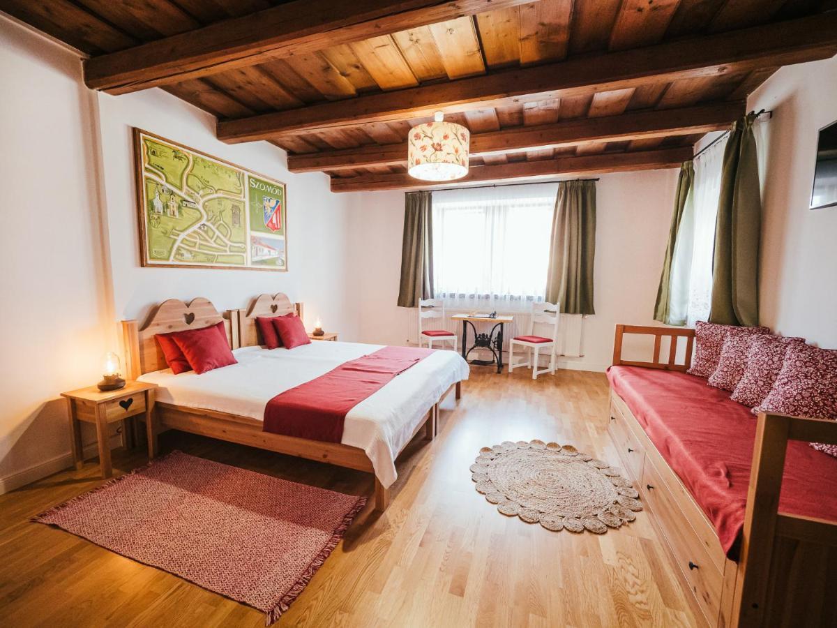 A MI KISHÁZUNK vendégház Szomod Exterior foto
